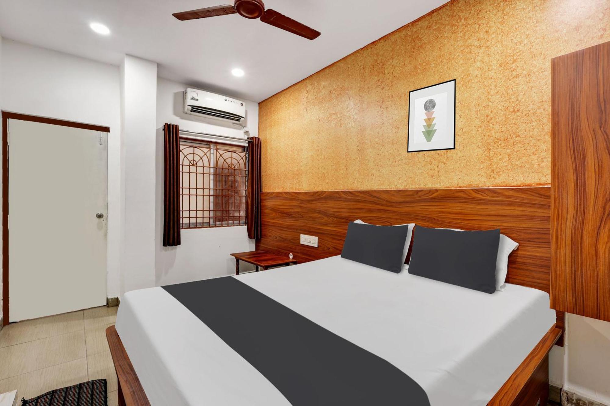 Hotel O Gangothri Lodge วิสาขปัตนัม ภายนอก รูปภาพ