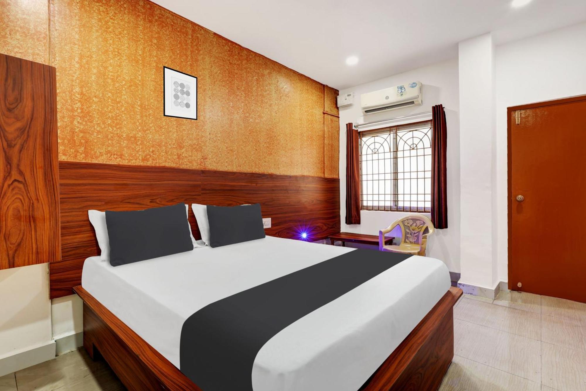 Hotel O Gangothri Lodge วิสาขปัตนัม ภายนอก รูปภาพ