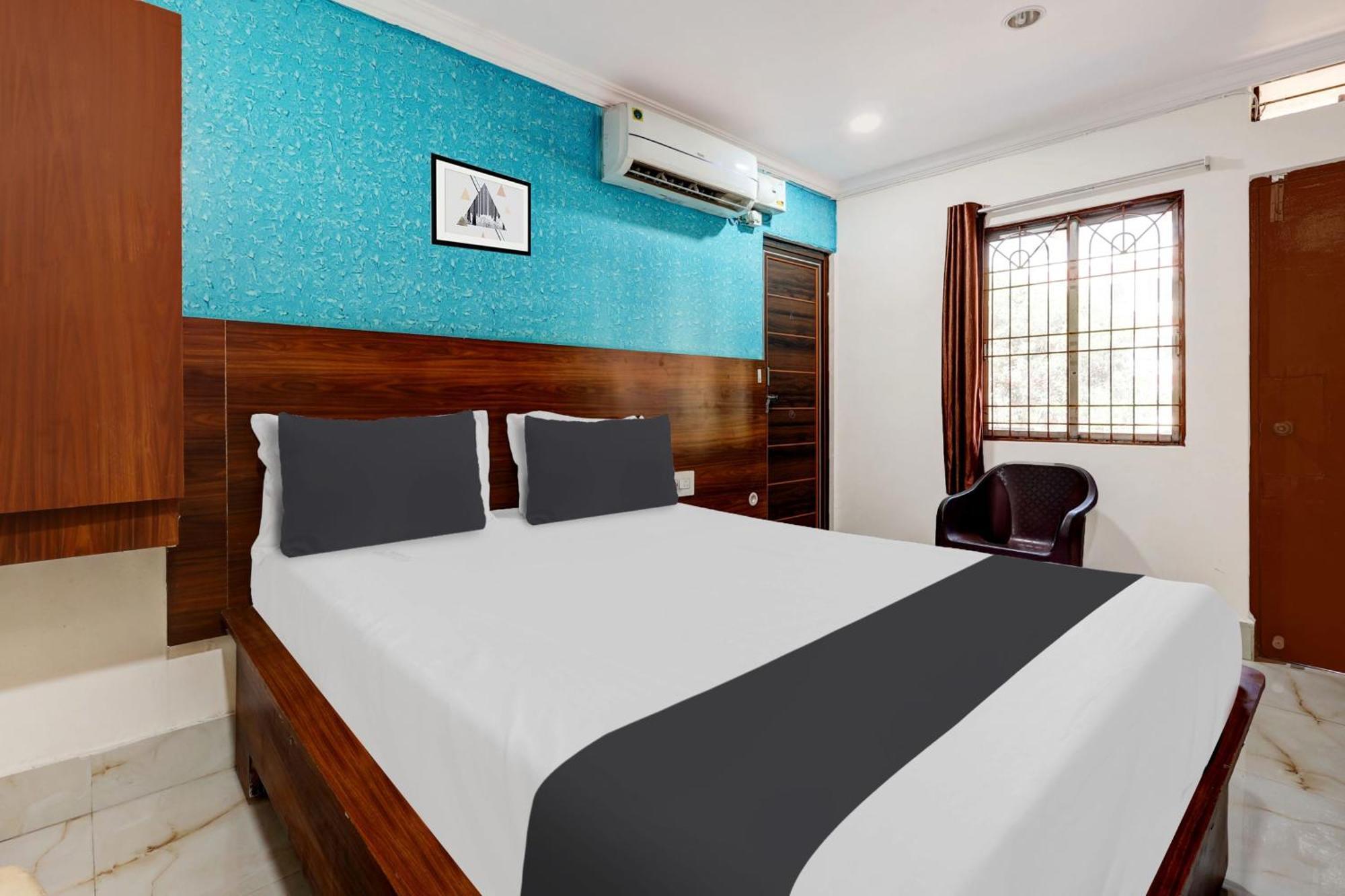 Hotel O Gangothri Lodge วิสาขปัตนัม ภายนอก รูปภาพ