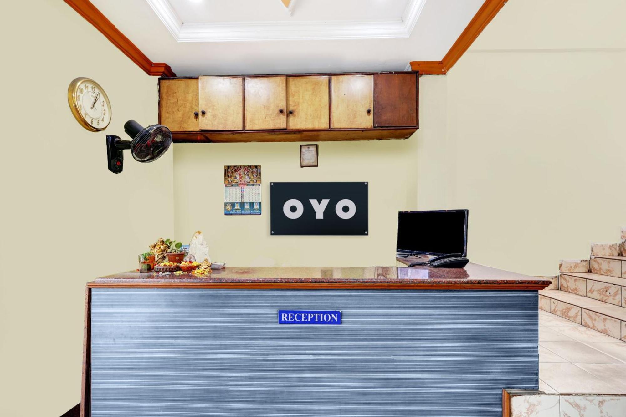 Hotel O Gangothri Lodge วิสาขปัตนัม ภายนอก รูปภาพ